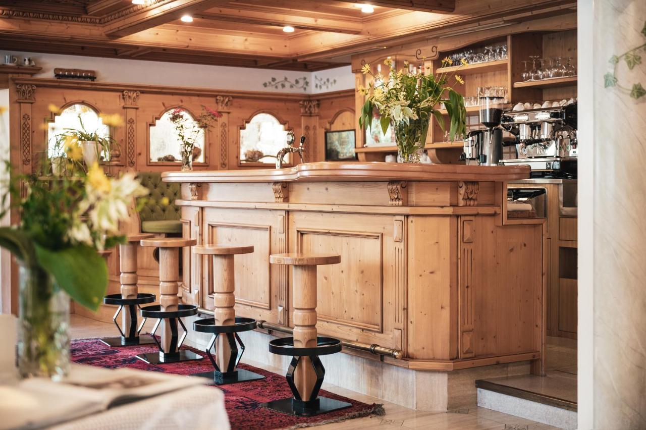 Hotel Chalet Corso San Vigilio Di Marebbe Bagian luar foto