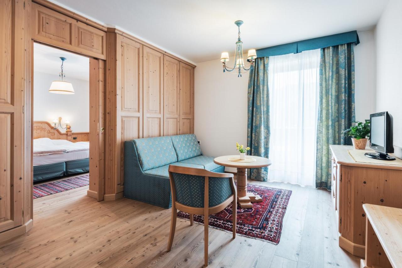 Hotel Chalet Corso San Vigilio Di Marebbe Bagian luar foto
