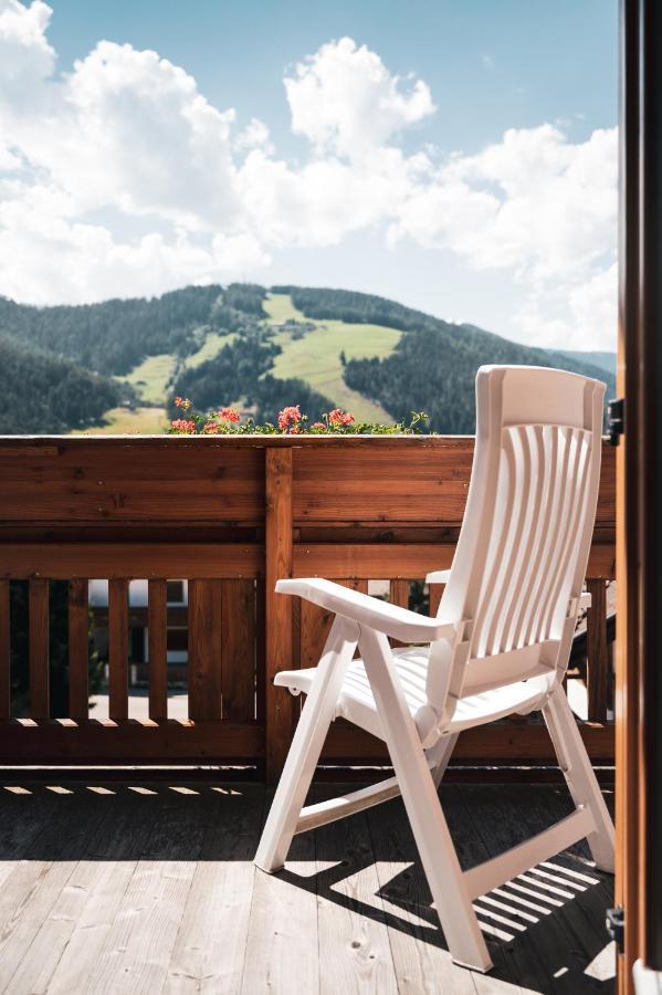 Hotel Chalet Corso San Vigilio Di Marebbe Bagian luar foto